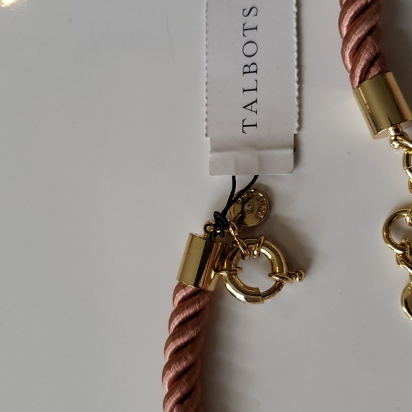 Talbots Natural Shell Beach Neclace - Picture 4 of 4